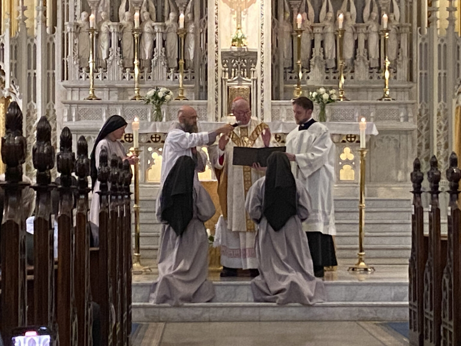 Two Franciscan Sisters of the Renewal Take Final Vows - The Good Newsroom