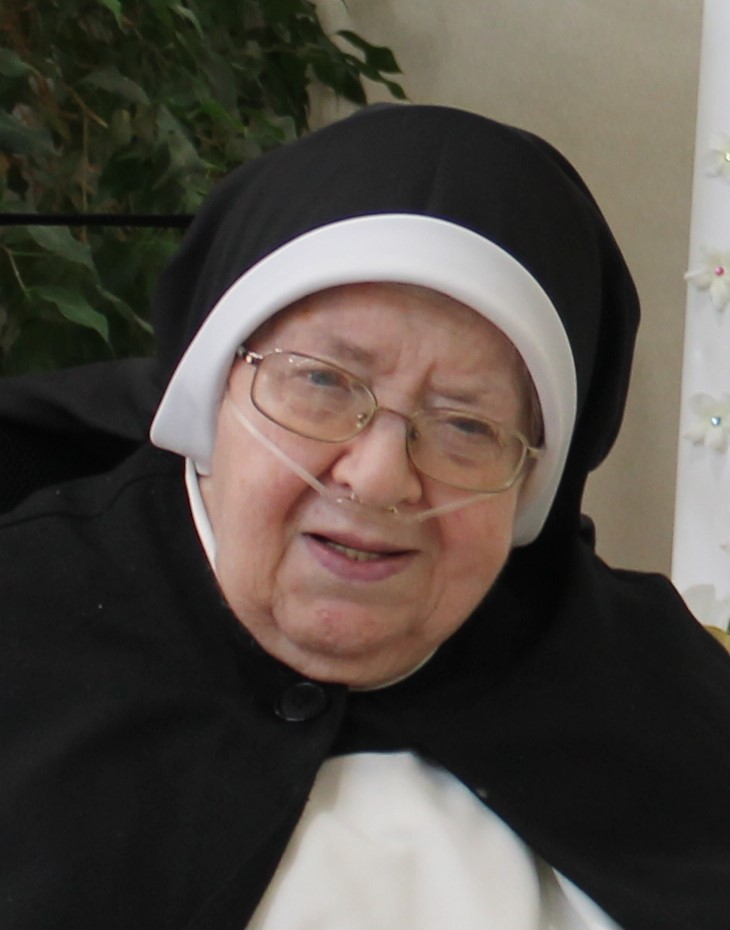 Sister Mary Richard, O.P., entered enternal life on February 26, 2025. She served at St. Rose’s Home for 16 years, Sacred Heart Home for 22 years, and returned to Rosary Hill in 2018 where she continued to spread her joy and pray for those whom she could no longer physically care for up until the time of her death.