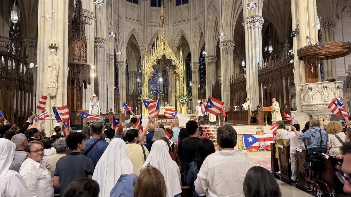 Un mensaje de unidad en la Misa del Día Cultural Puertorriqueño celebrada en la Catedral de San Patricio