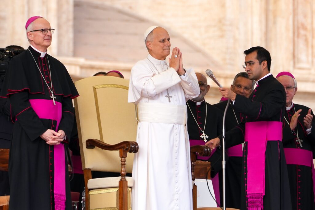 Pope Leo XIV greets the crowd as he arrives on the stage in St. Peter’s Square at the Vatican to begin his weekly general audience Oct. 21, 2026. Photo: CNS photo/Lola Gomez